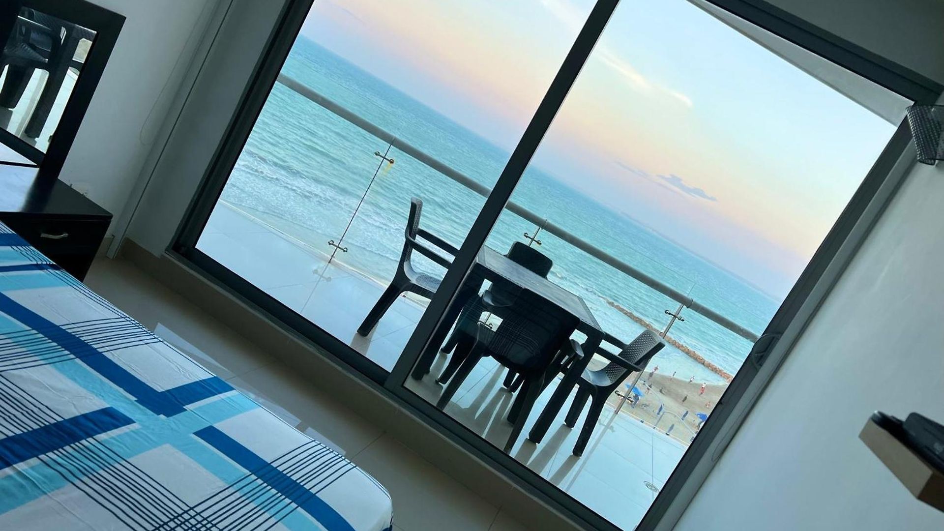 Bocagrande Y Marbella Frente Al Mar,piscina Apartamento *