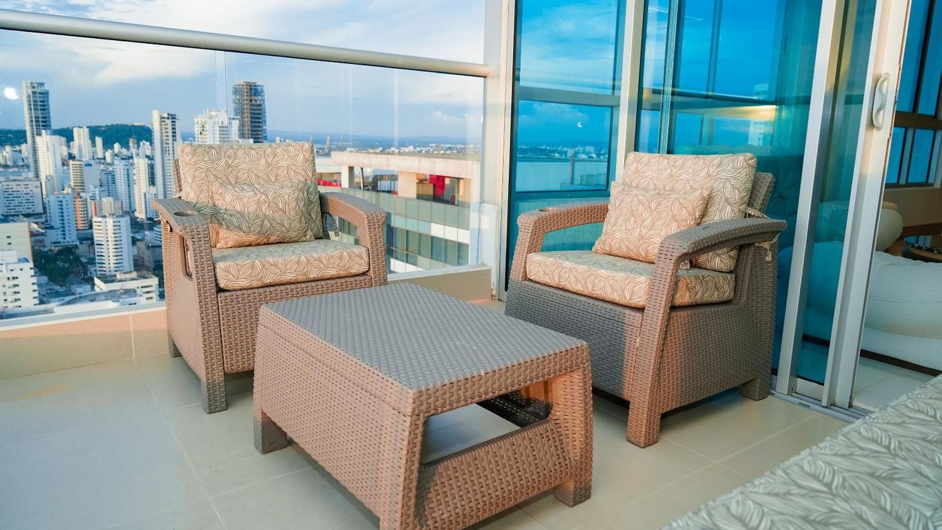 Apartamento Bocagrande Y Marbella Frente Al Mar,piscina Cartagena
